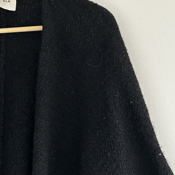 Elk The Label 100% Wool Knit Poncho Sweater Size OS Black Wrap Thick Wrap - Picture 5 of 11
